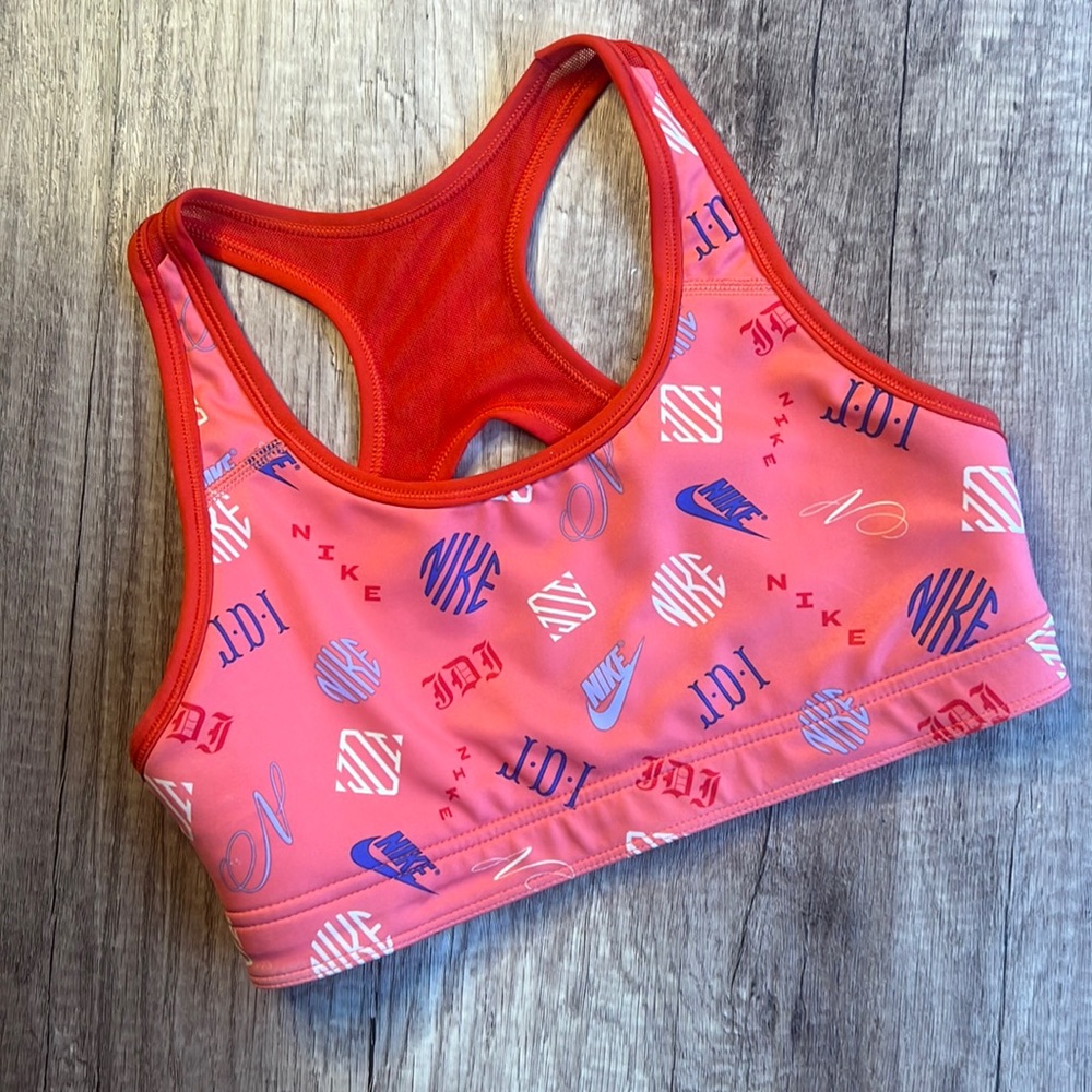 Women’s Nike Racerback Reversible Red and Logo Sports Bra Size Xs